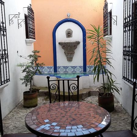 Hotel Santa Clara Antigua Exterior photo